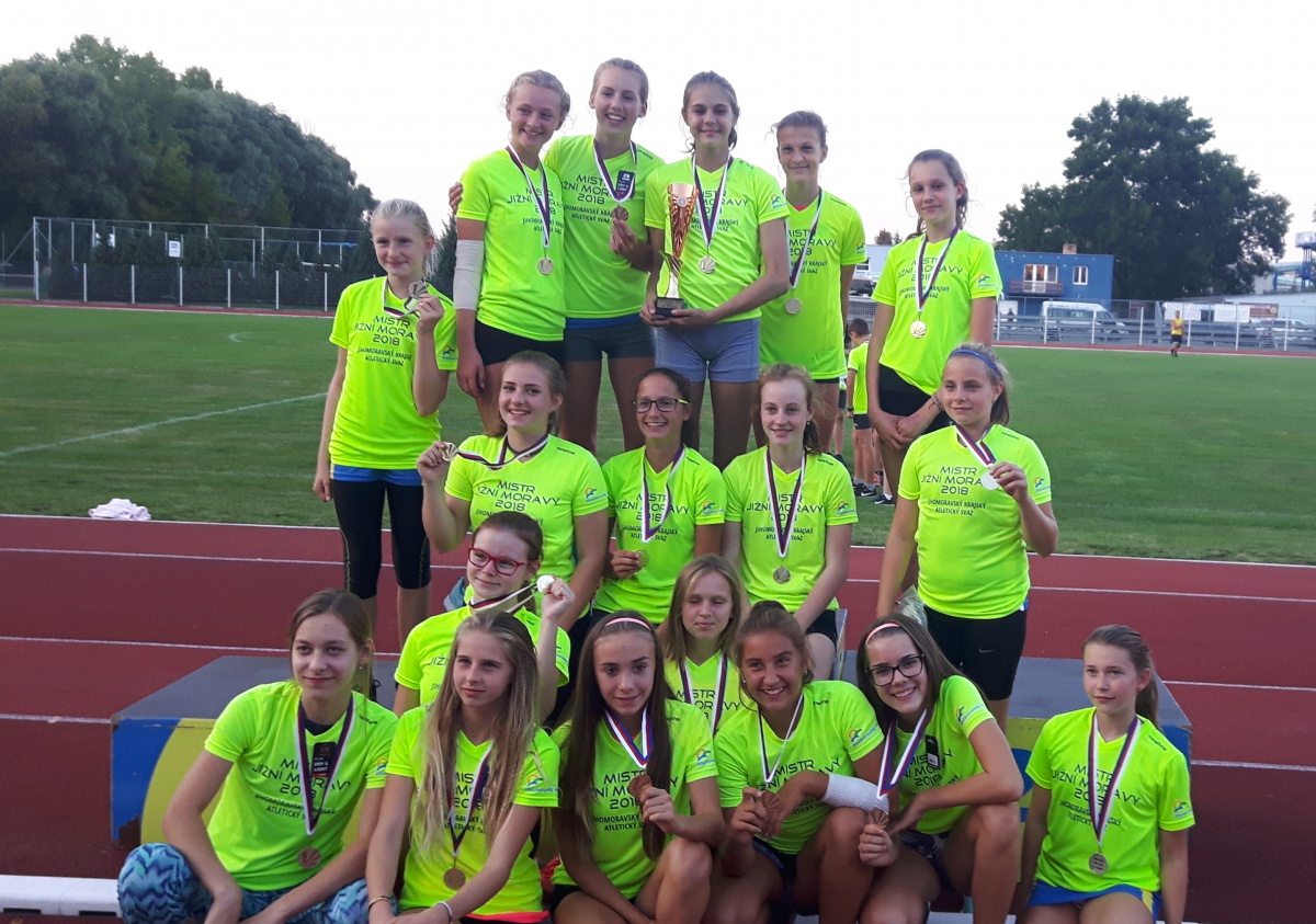 Vítězné družstvo mladších žákyň - Mistrovství JMK 2018.