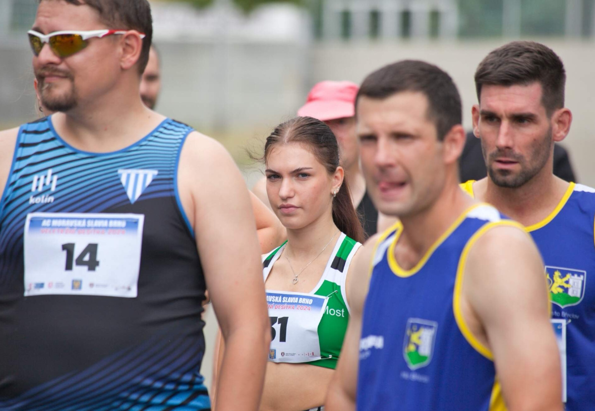 Jaromír Hloch, Tomáš Vymyslický