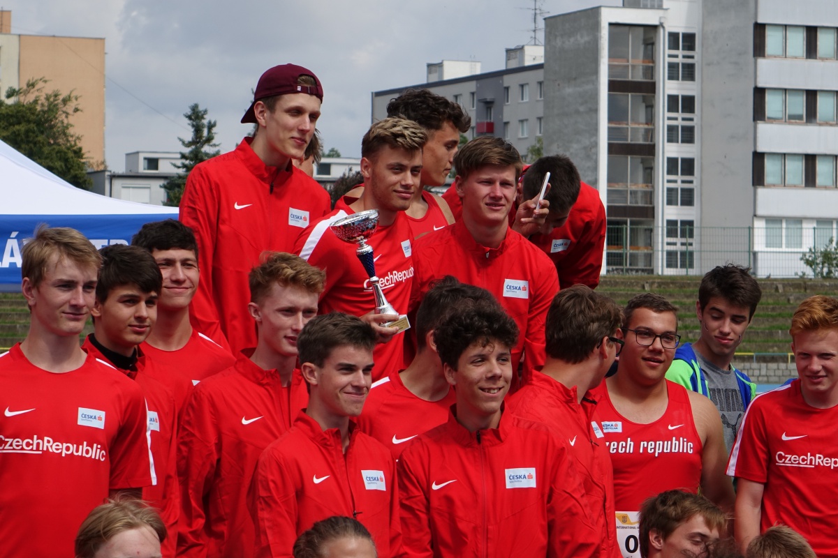 Tomáš Oberndorfer a Jakub Petrjanoš při MU dorostu v Trnavě 2019