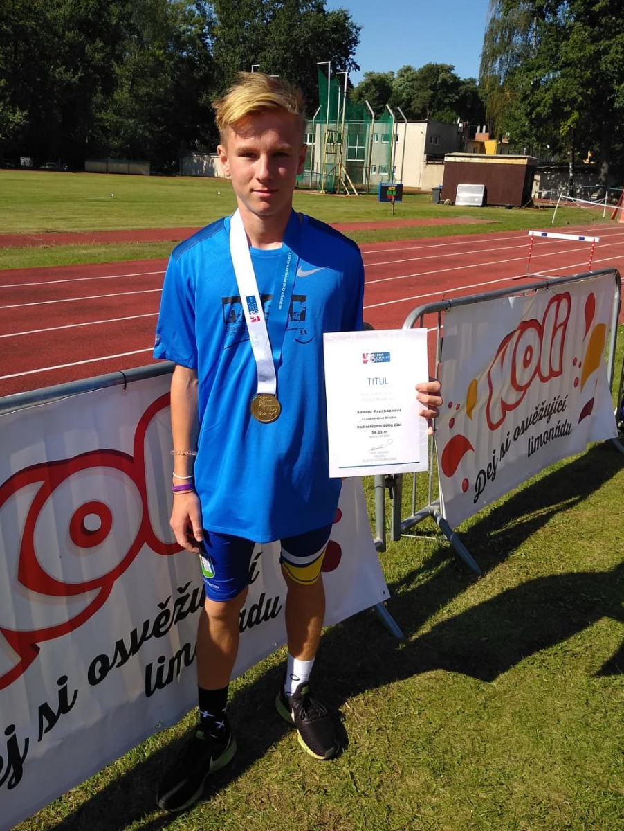 Adam Procházka po vítězství na MČR žactva 2019 v Kolíně (22. 9. 2019)