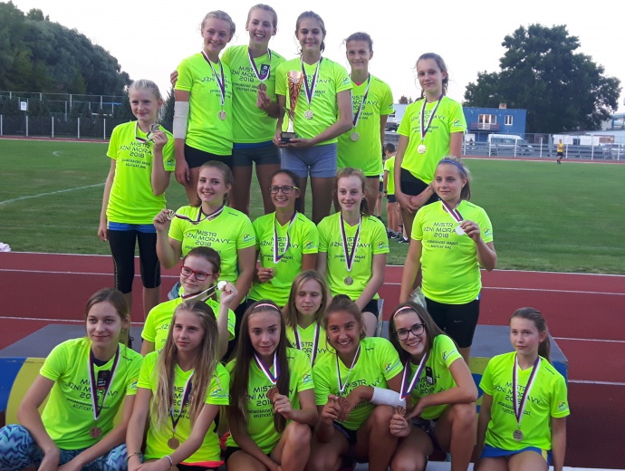 Vítězné družstvo mladších žákyň - Mistrovství JMK 2018.