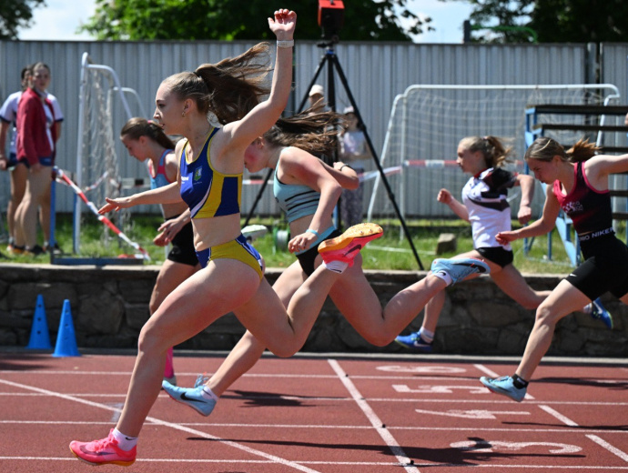 Anna Karolína Adamcová finále na 60m Znojmo 12.5.2024