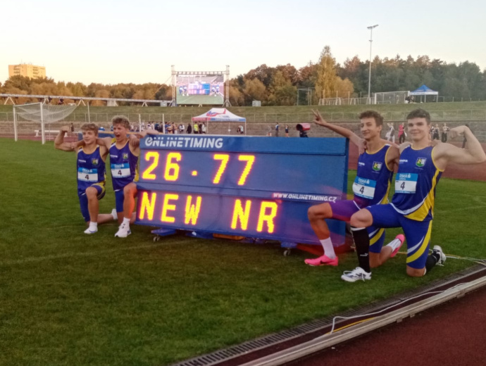 Štafeta Bína, Smolík, Drobilič, Varga MČR Třinec nový NR