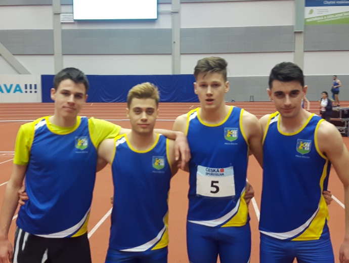 Dorostenecká štafeta po vítězství na halovém MMS 2019.