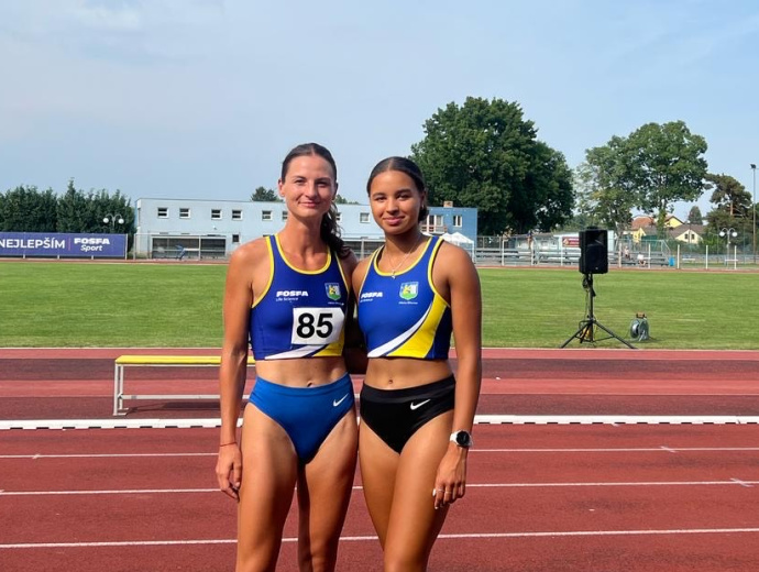 Mirka Hanzalíková, Emma Mwanyolo