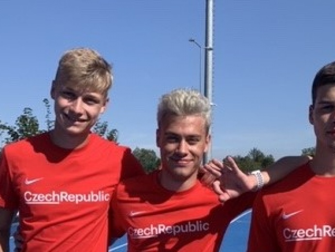 Tomáš Oberndorfer při startu na ME U20 CZE - POL